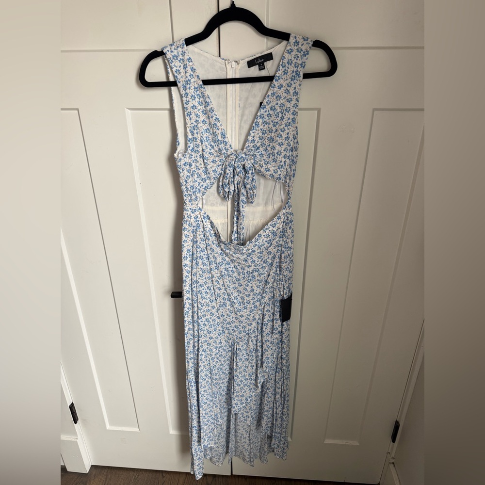 NWT Lulus Flowery Sentiments white floral print tie-front midi dress, size S. - Picture 4 of 10